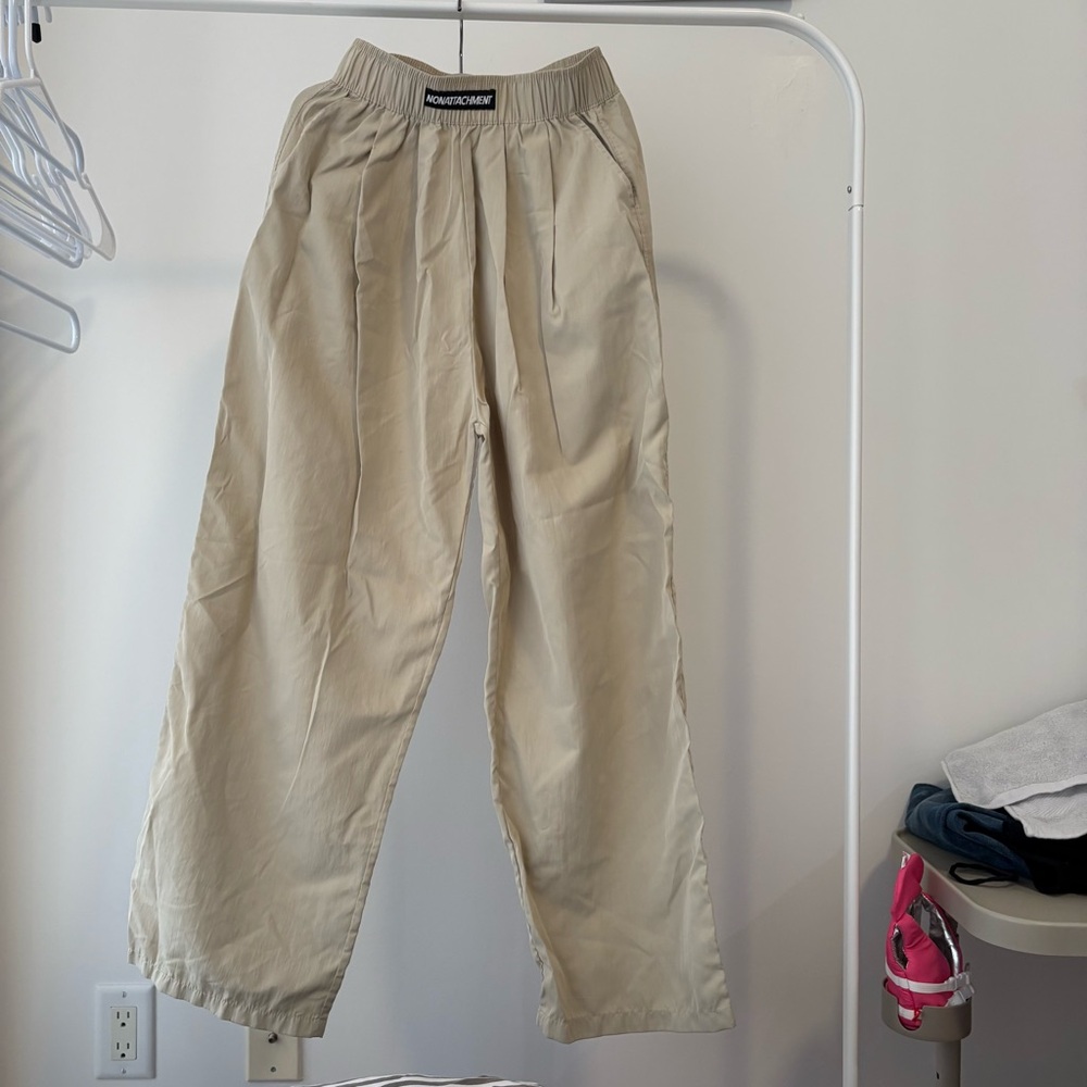 Women’s Tan Pants